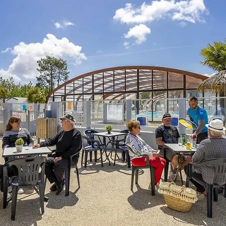 4 Etoiles - Parc Aquatique - Eeic0a *