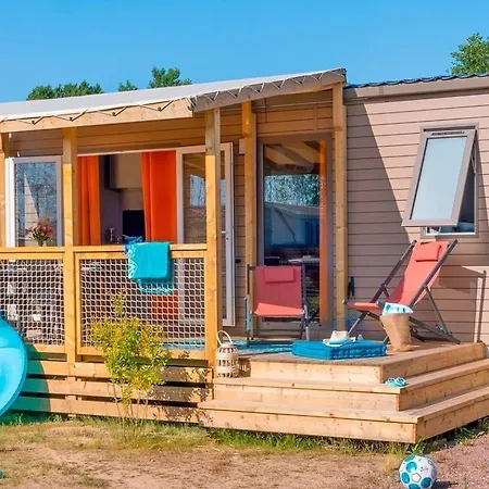 Zecamping 4 Etoiles 200M De La Plage Piscine Couverte Pet Friendly Animations Kamp alanı